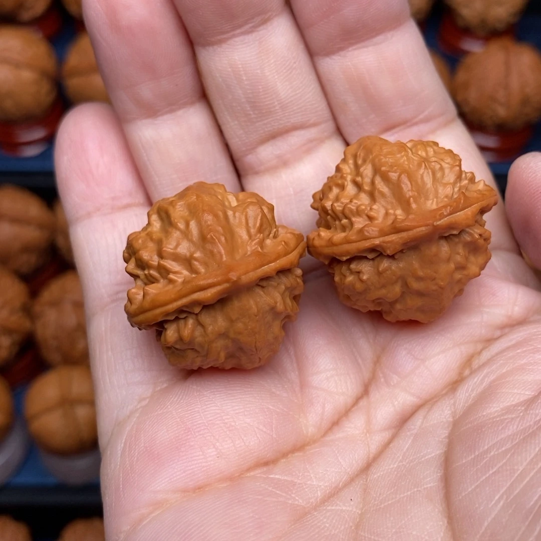 把件文玩核桃手捻粗筋