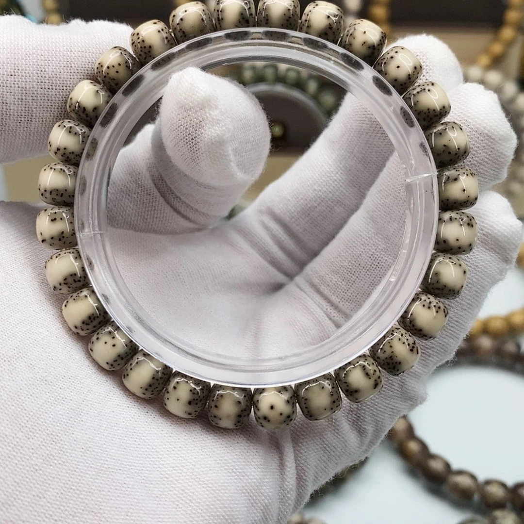 【闪购商品】星月菩提手串一物一图原生态同枝绿包白通体一线天