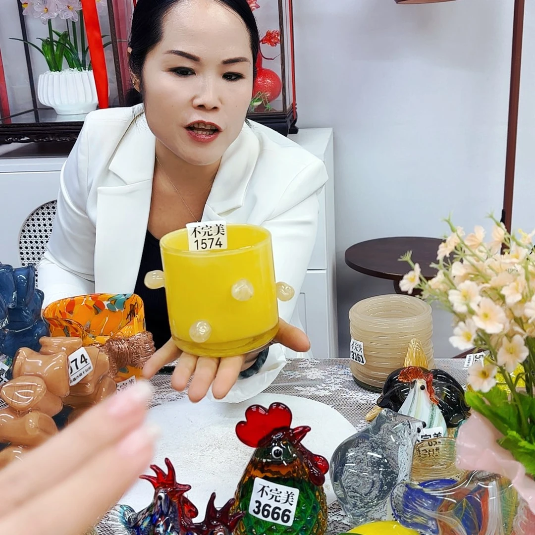 1574安妮琉璃摆件不完美