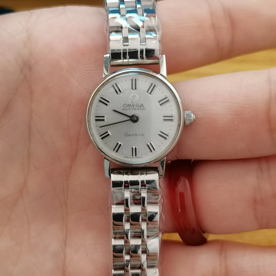 95新 Omega/欧米茄 95新Omega/欧米茄 碟飞/20mm/手动机械7397