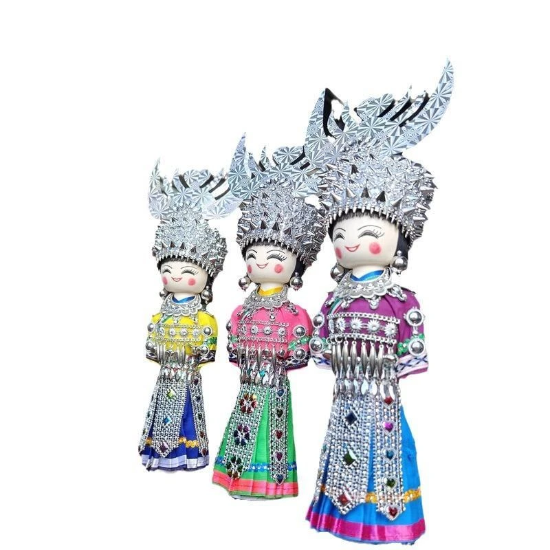 少数民族木偶娃娃 大中小号苗族手工艺木头卡通民族时装娃娃摆件