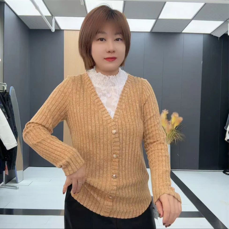 秋冬新款蕾丝高领打底衫显瘦遮肉洋气百搭长袖拼接上衣气质-8070