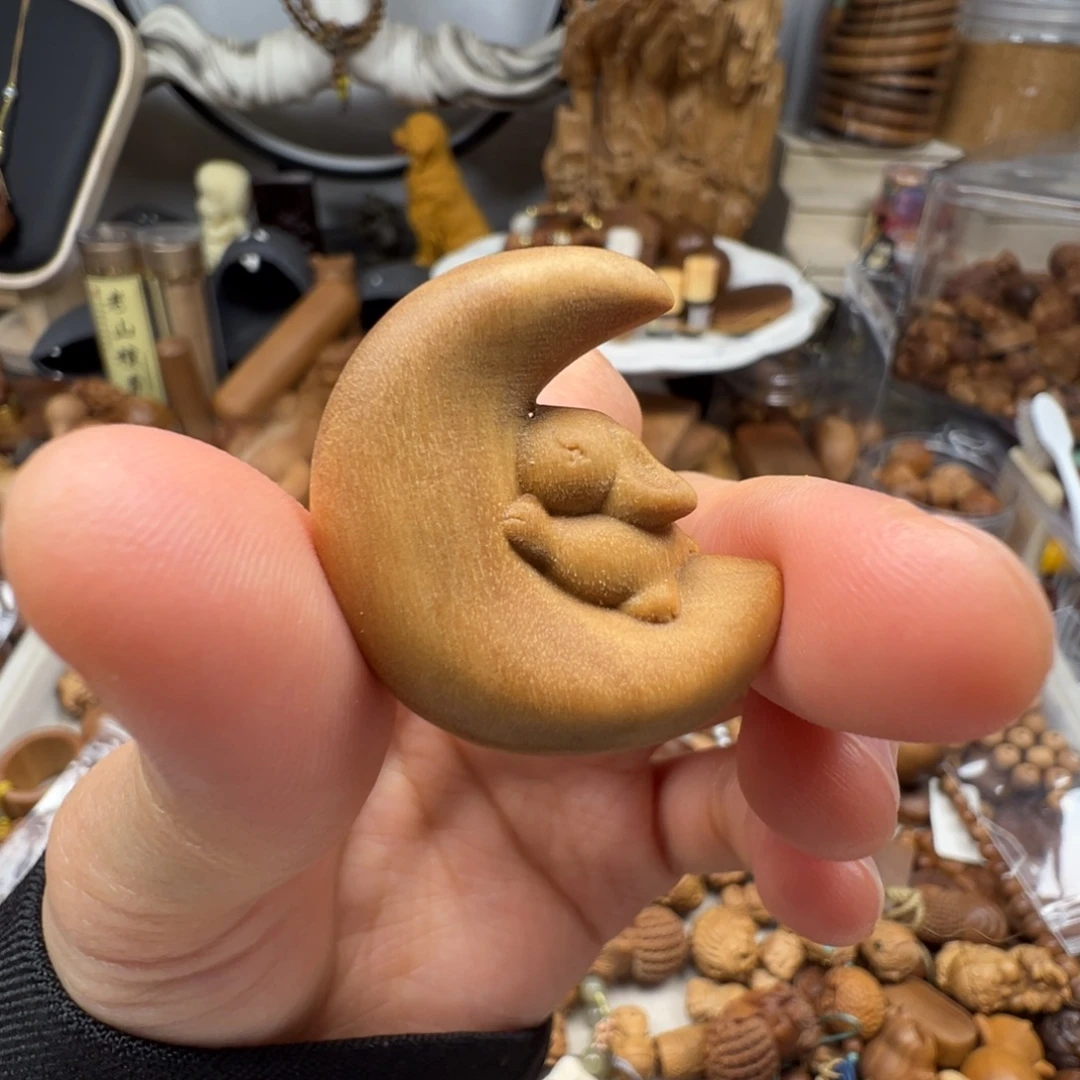 檀香木月亮兔老山檀