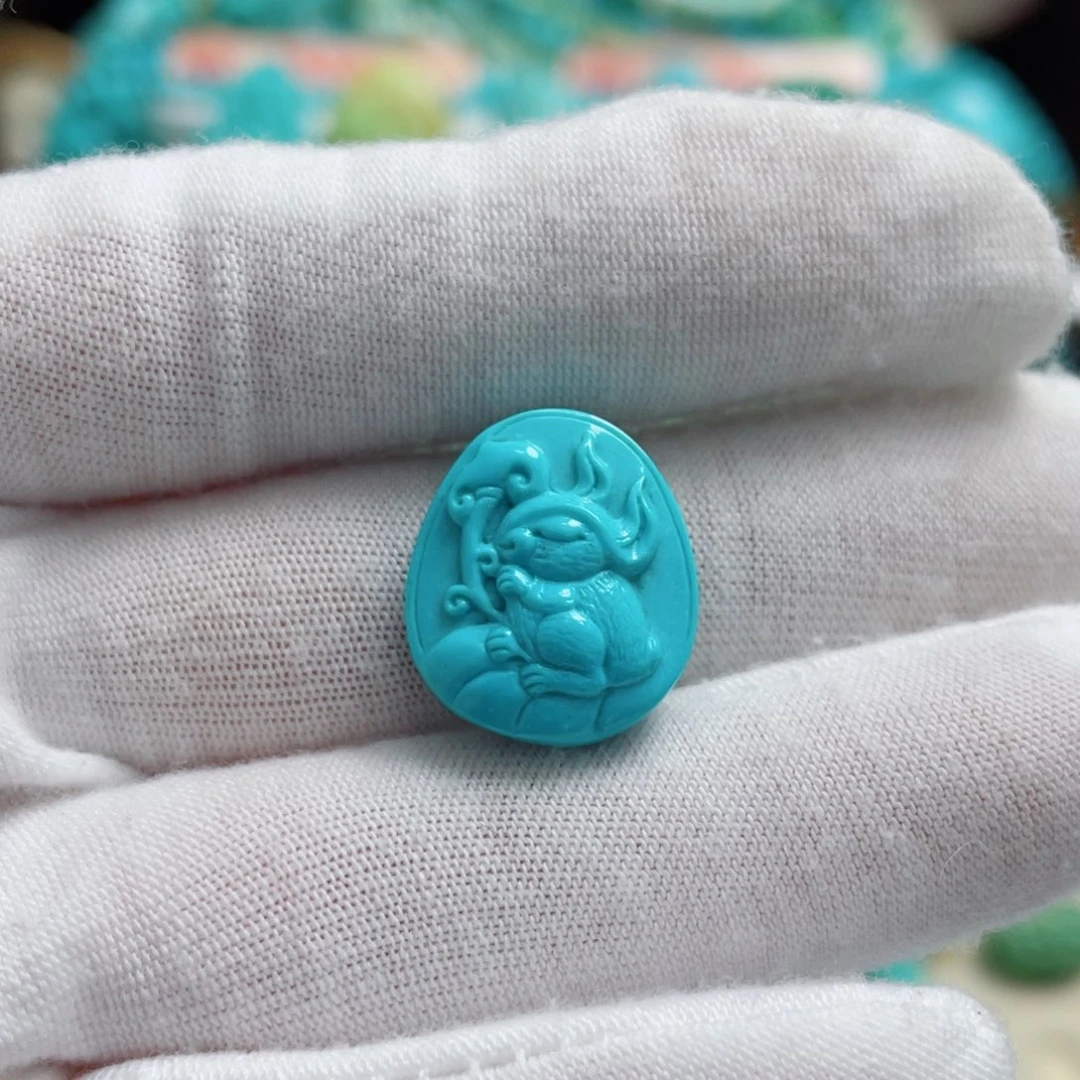 绿松石未镶嵌珠宝奇石