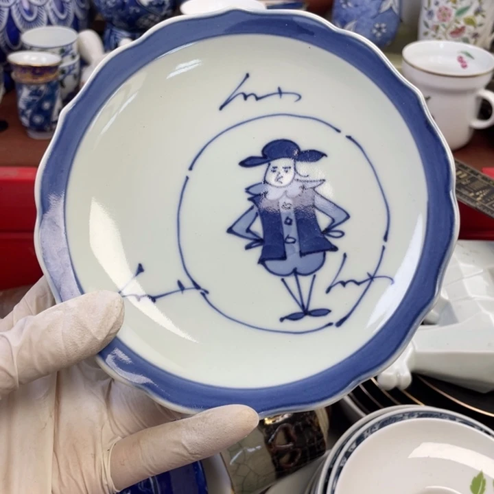 他家瓷器真美…开播了