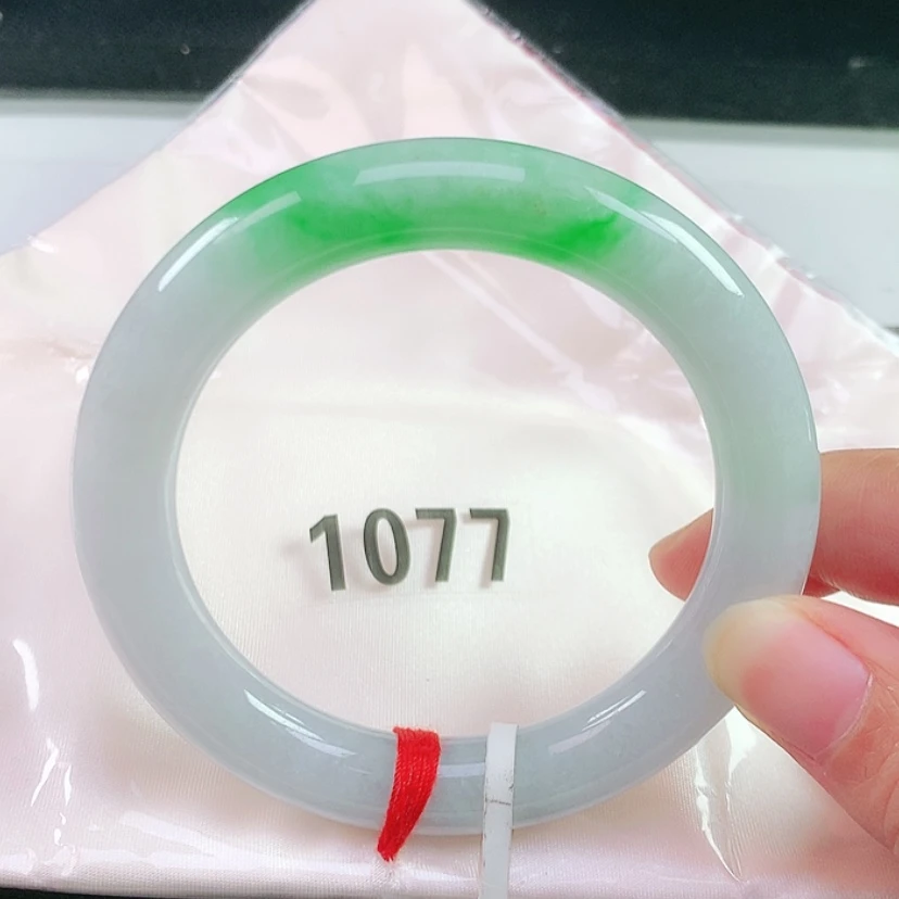 【闪购商品】未镶嵌手镯翡翠