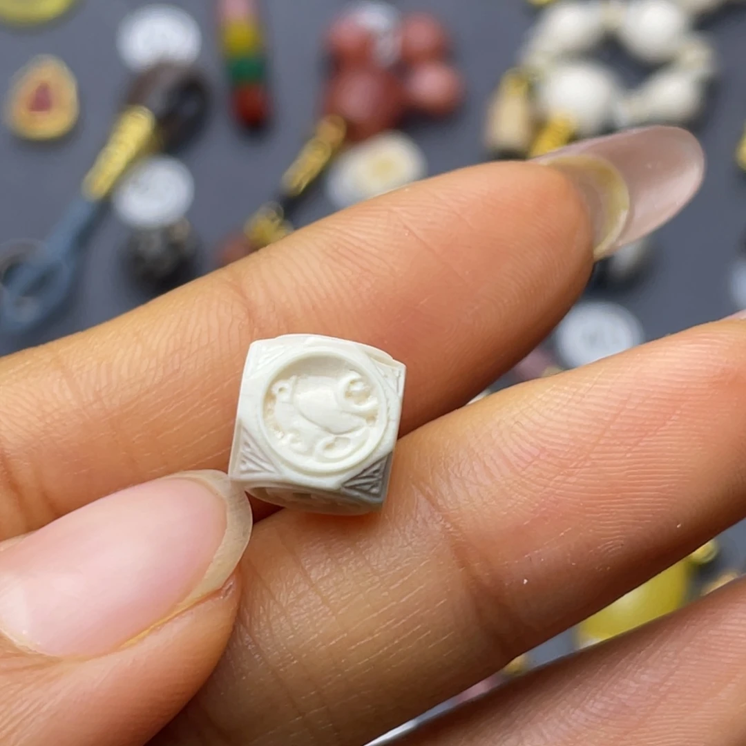 玛瑙/玉髓合金配饰