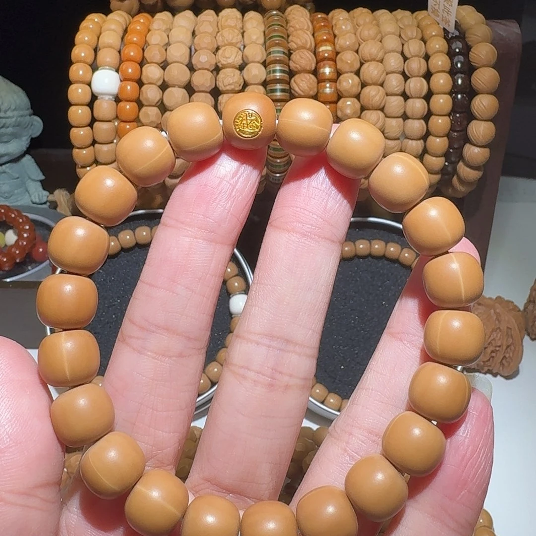 猴头核桃吊坠龙岩料老型全品11mm