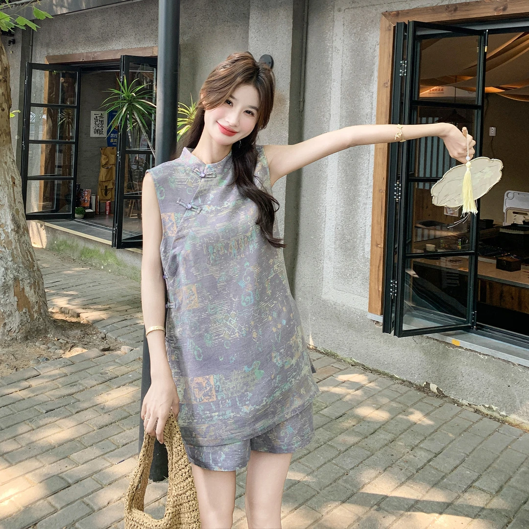 2025夏季网红新款小个子国风套装女新中式印花盘扣马甲上衣+短裤