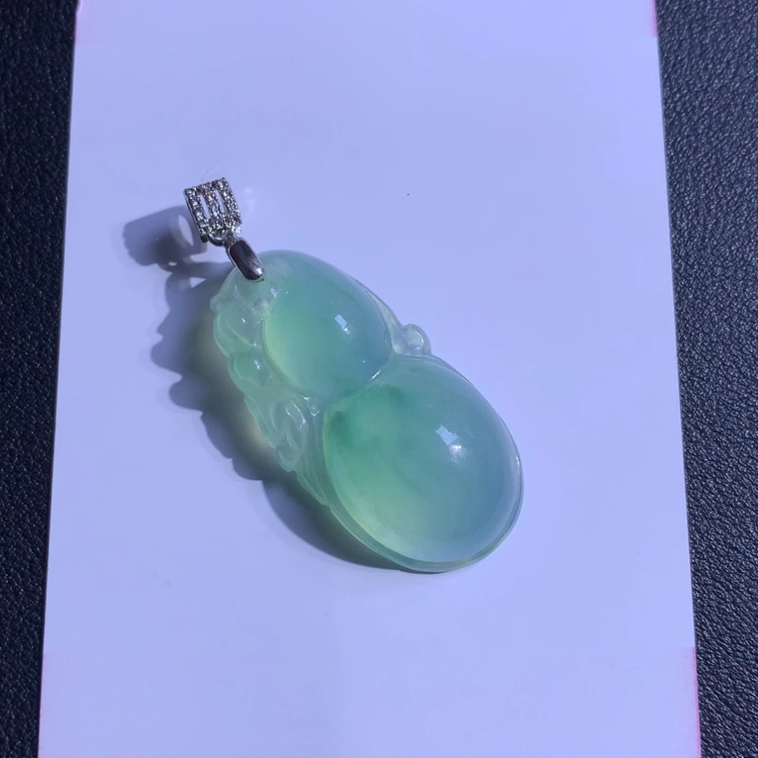 小*毛缅甸翡翠冰飘花葫芦