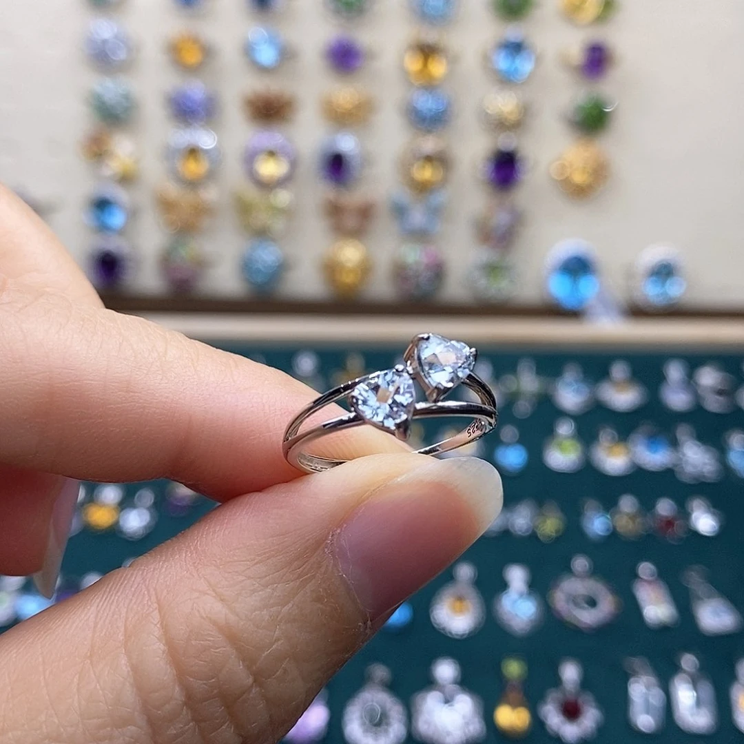 银S925镶嵌戒指海蓝宝石不含证书