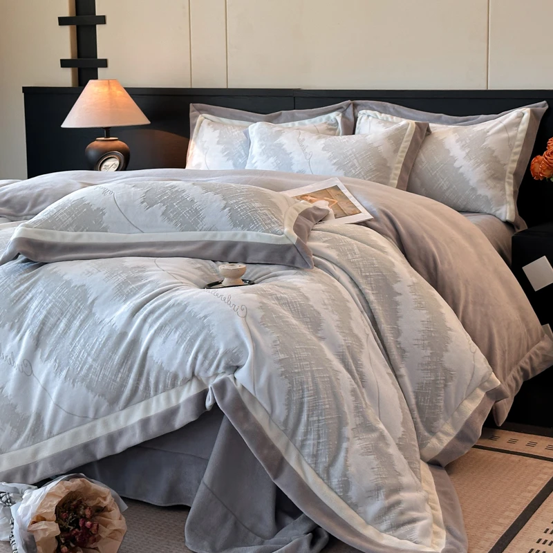 【新品补贴】牛奶绒四件套加厚防静电床上用品加绒被套床单绒毛毯