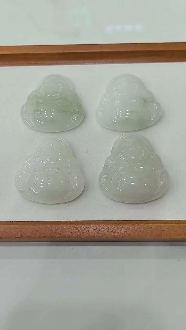 佛公吊坠冰飘花天山翠挂件46*44*13.6mm（多样性发其一）