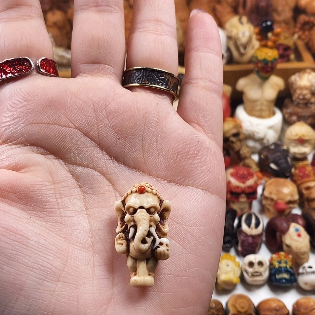 橄榄核吊坠N****g牛鼻孔啊啊啊啊啊啊