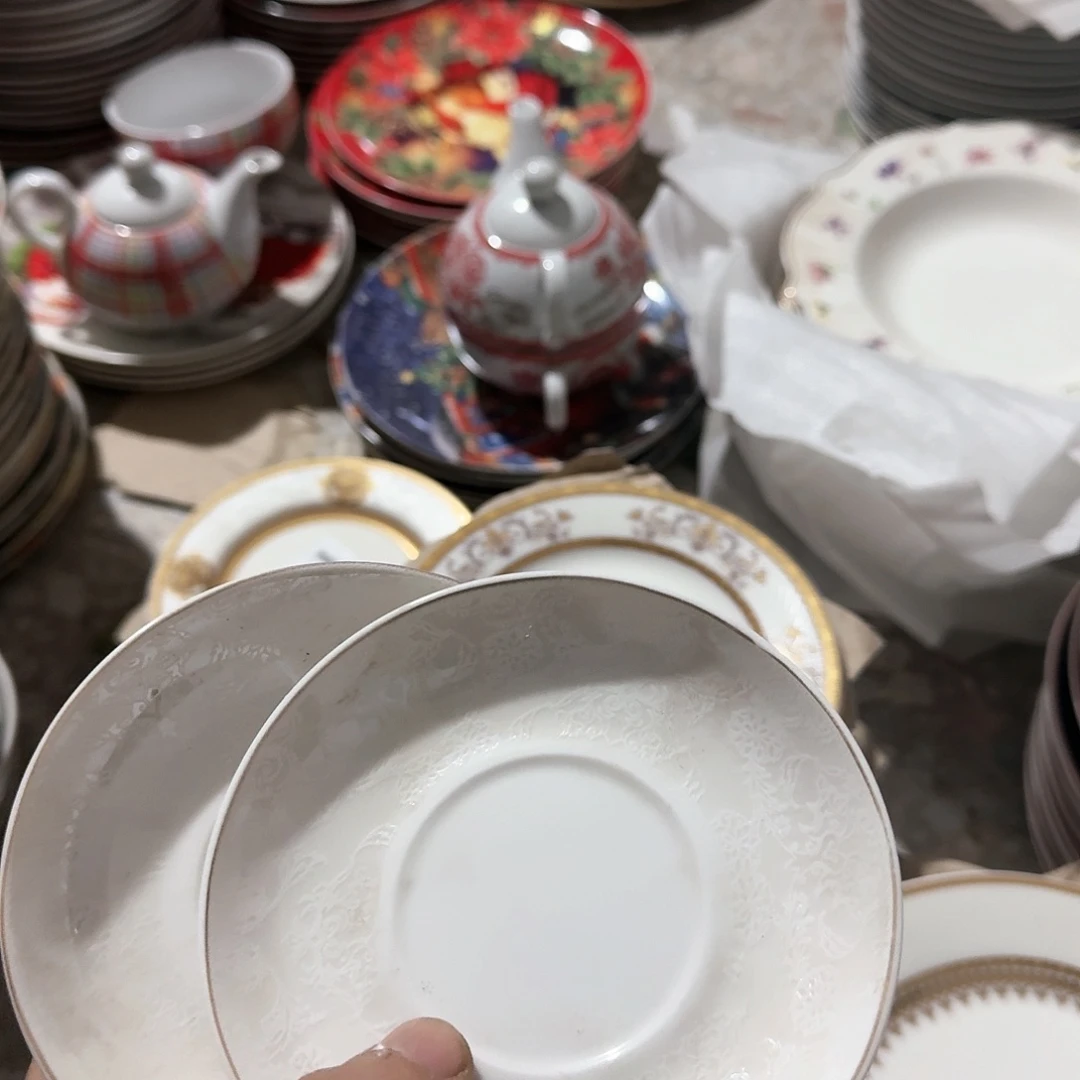 瓷A****E微瑕疵两个喜欢拍