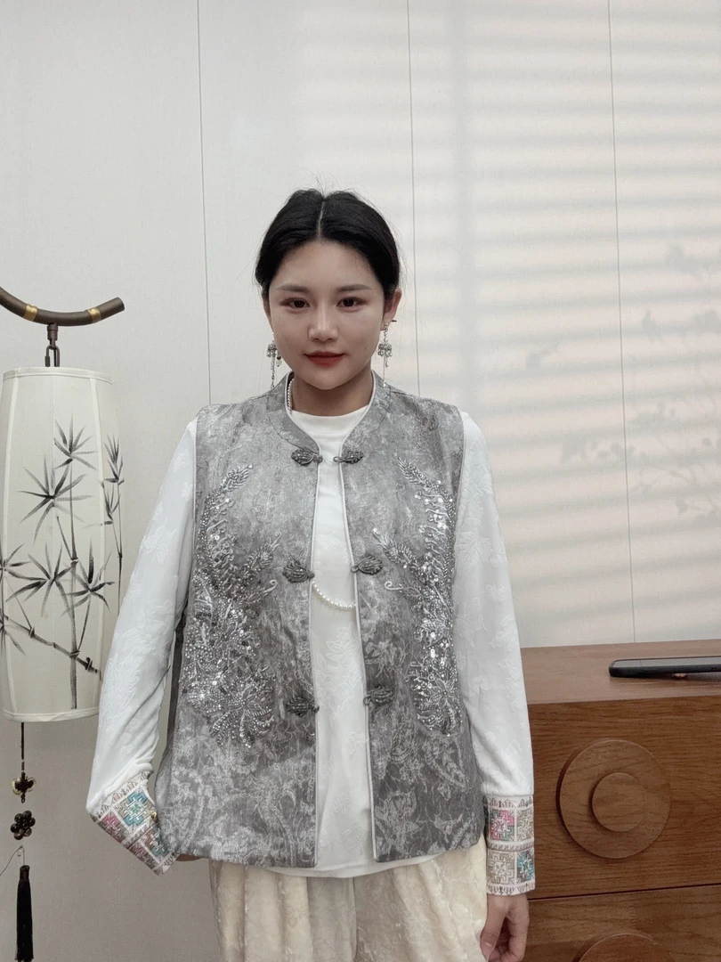 双面提花刺绣民族风圆领单排扣宽松型马夹薄款女