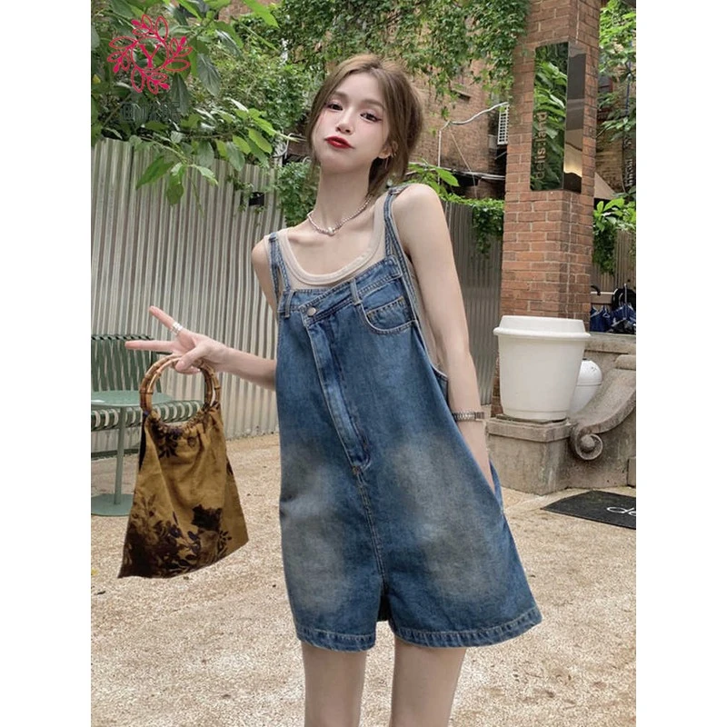 画枕眠不规则复古蓝色牛仔背带短裤女夏新款宽松显瘦高腰阔腿裤子