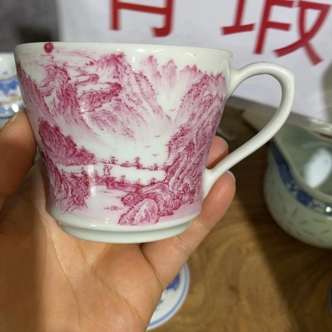 一***边陶瓷艺术品的设计