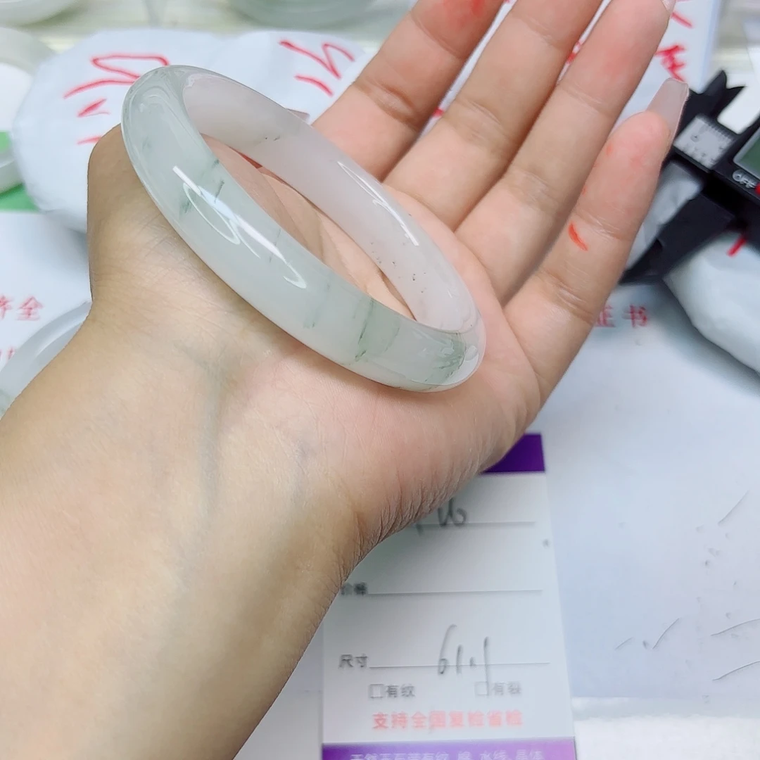石英质玉未镶嵌手镯126/6061