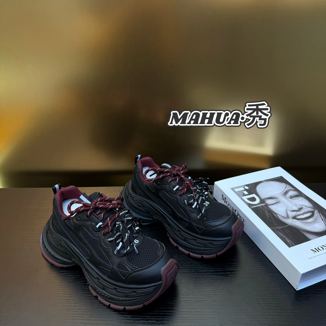 【王麻花】潮酷帅老爹鞋2025新款秋季厚底炸街软底增高休闲鞋24212