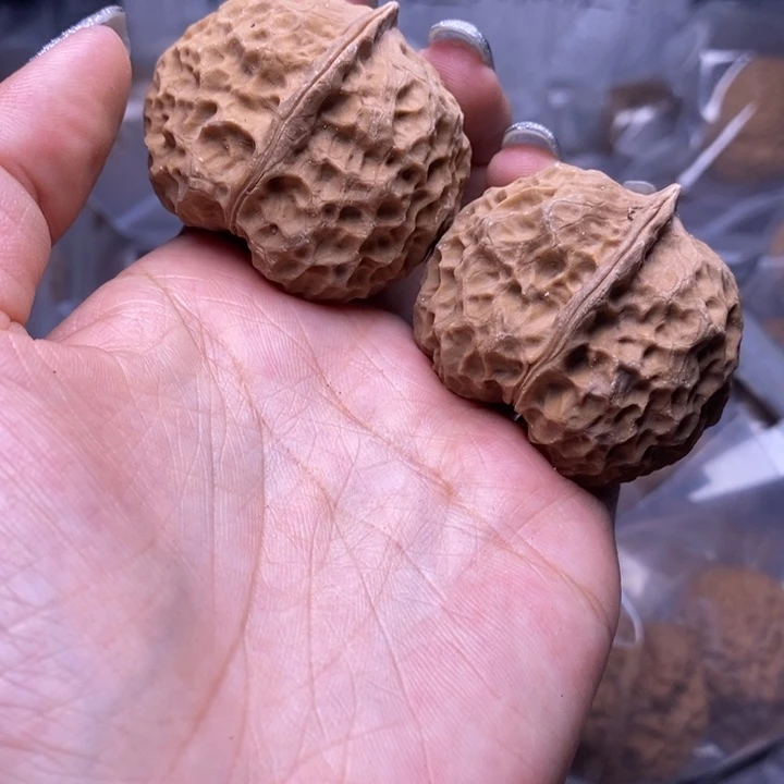核桃云南野生铁核桃20号42mm