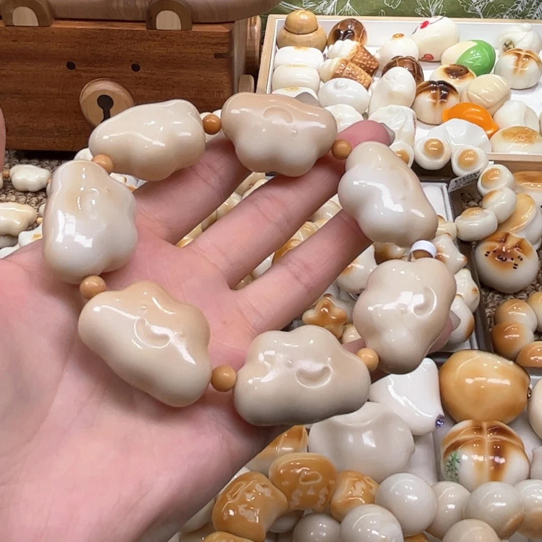 手串菩提根/象牙果9.26.37象牙果溏心云朵微瑕
