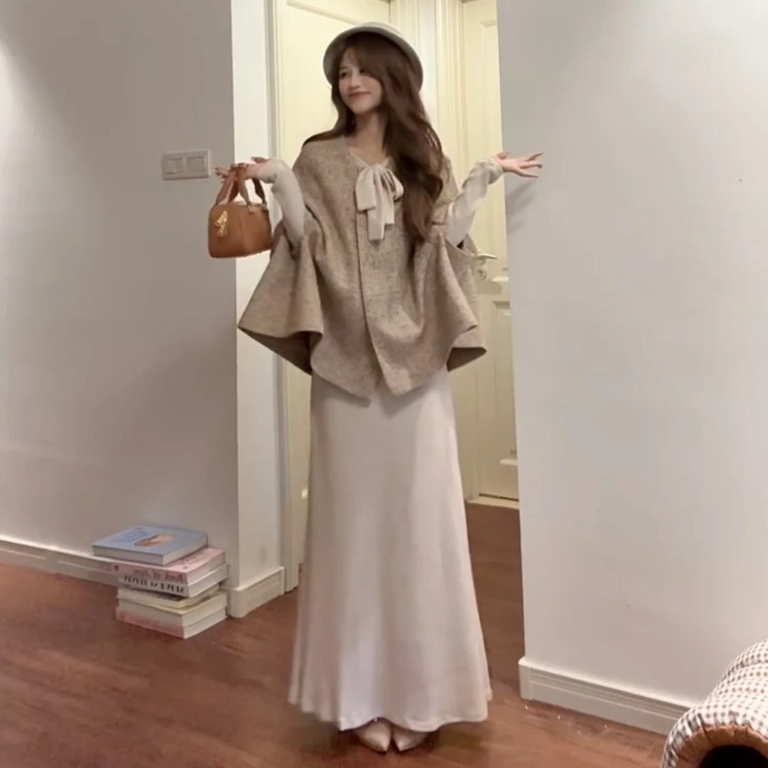 小个子香风斗篷外套搭配连衣裙子女秋冬季2025新款miu系套装长裙