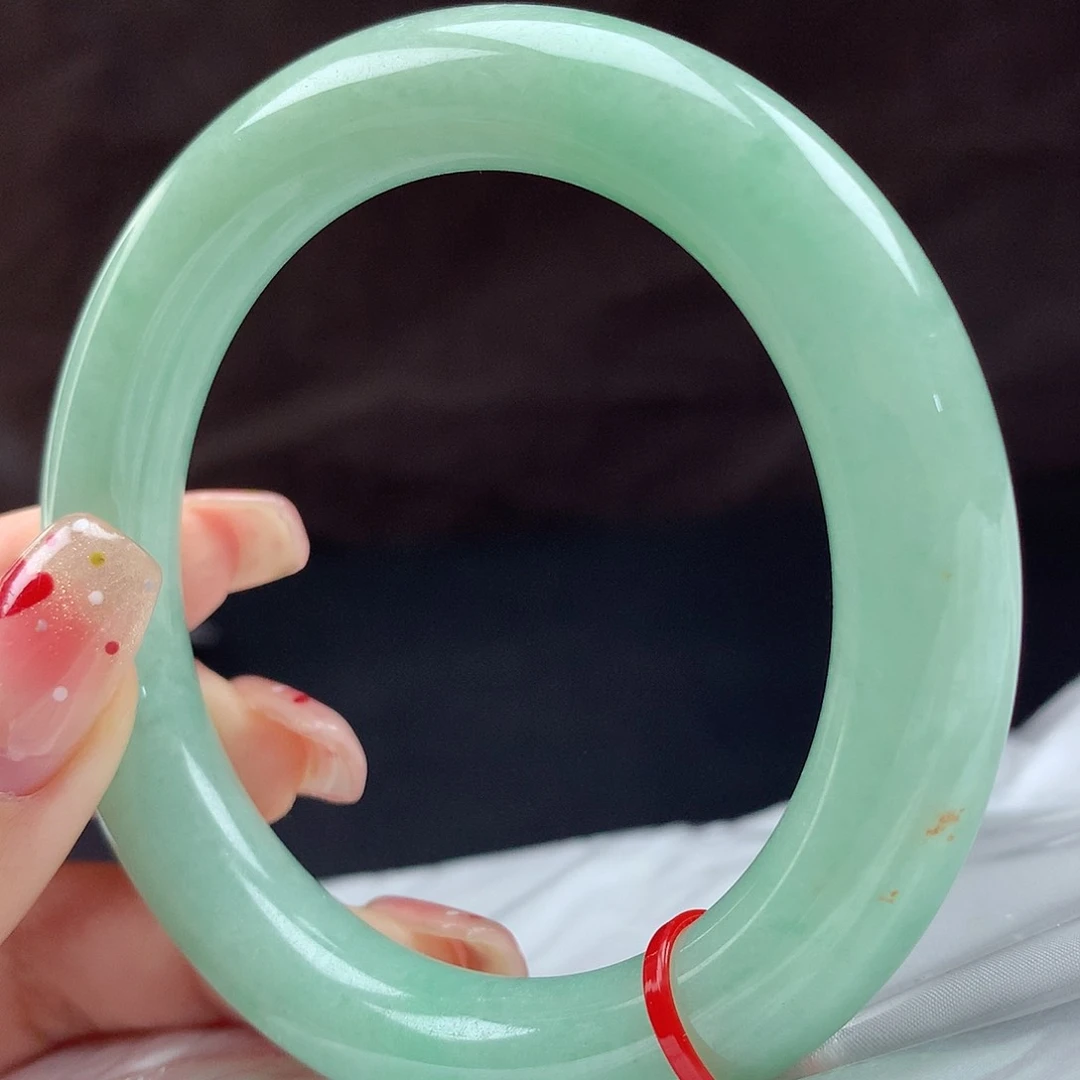 翡翠手镯未镶嵌23079，