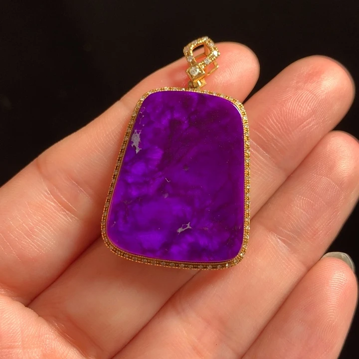 苏纪石（舒俱来）吊坠18K金镶嵌