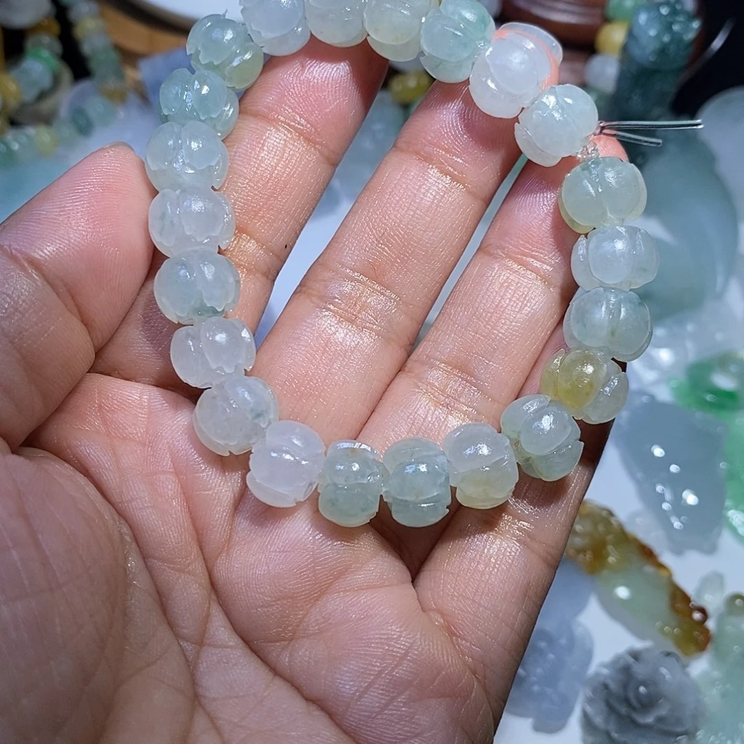 萱***霏定制翡翠未镶嵌莲花珠