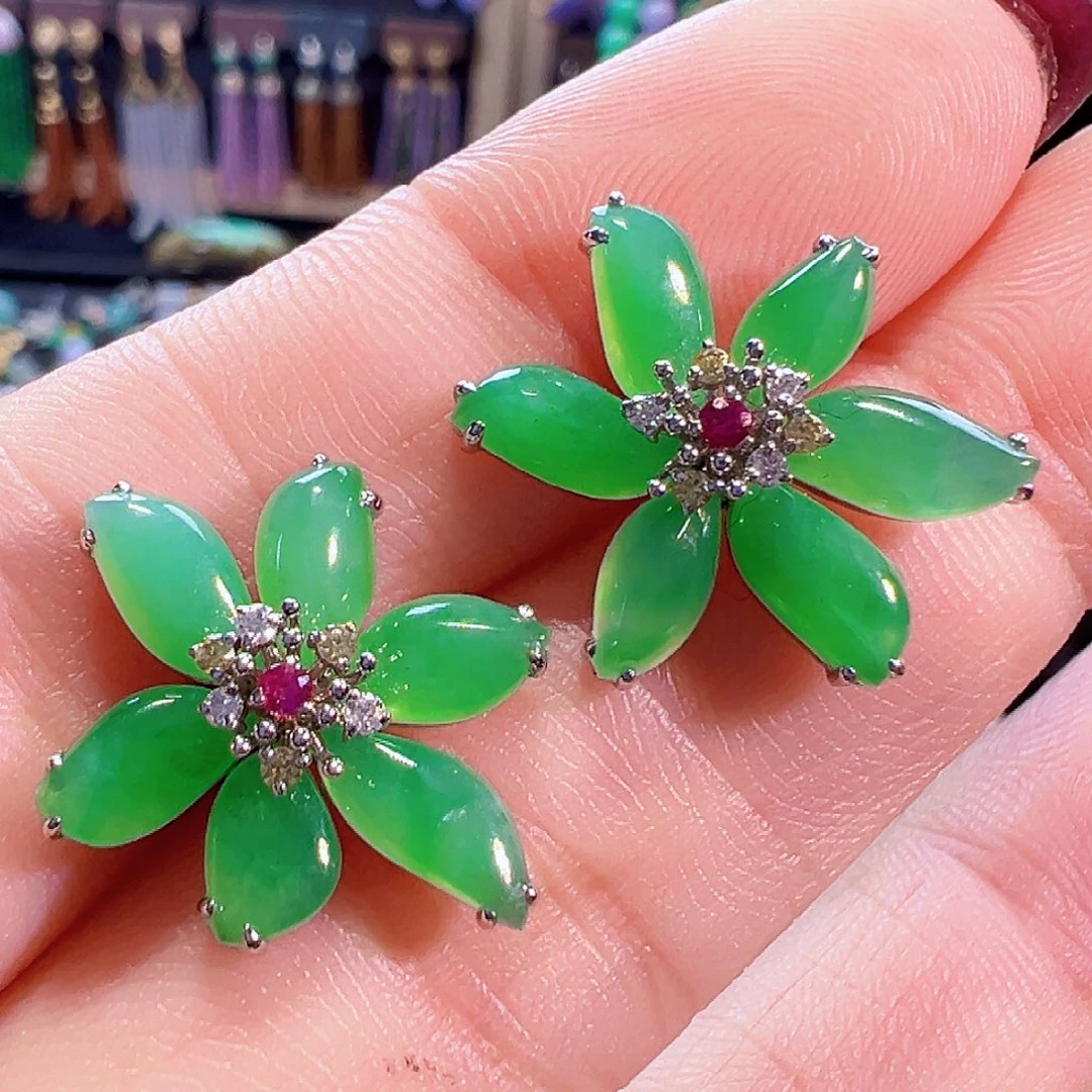 翡翠18K金镶嵌耳饰签收后24小时鉴赏期