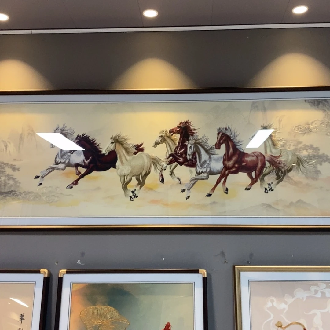 横款八骏图实木电镀