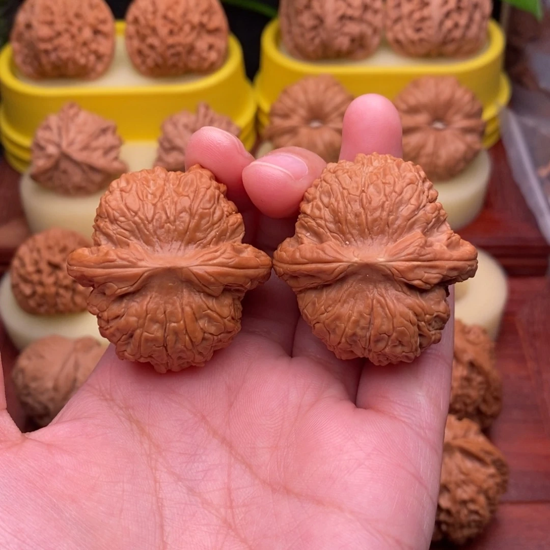 把件文玩核桃39“毕业”血麒麟