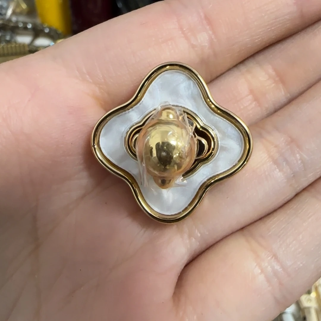 扭锁12元2个.满30元发货