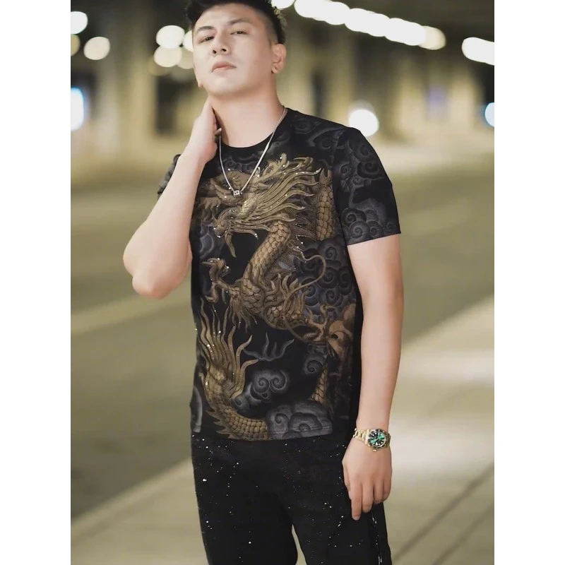 2025男士新品烫金烫钻圆领短袖黑色帅气欧货薄款T恤衫潮男半袖