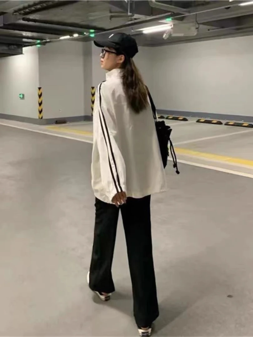 请叫我大韩 WT524线条韩系运动感外套