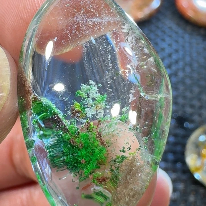 水晶吊坠(不含链)未镶嵌大*