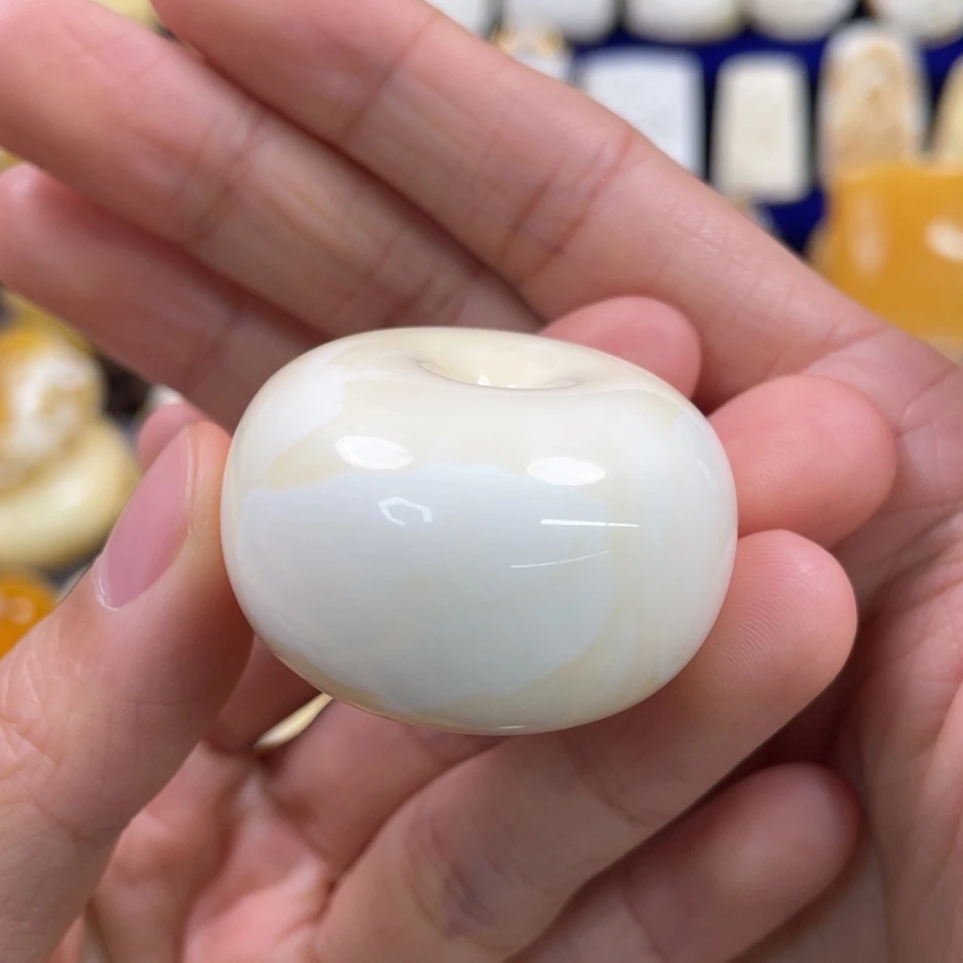 蜜蜡裸石未镶嵌琥珀蜜蜡平安扣