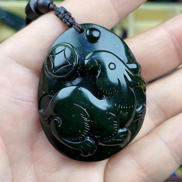 蛇纹石玉未镶嵌挂件