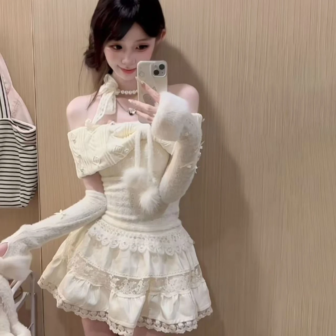 新款甜妹少女奶油蕾丝拼接一字肩设计感上衣高腰蛋糕短裙两件套装