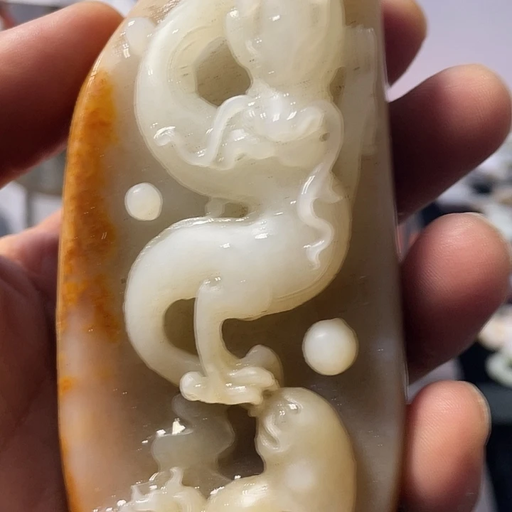 和田玉未镶嵌珠宝奇石