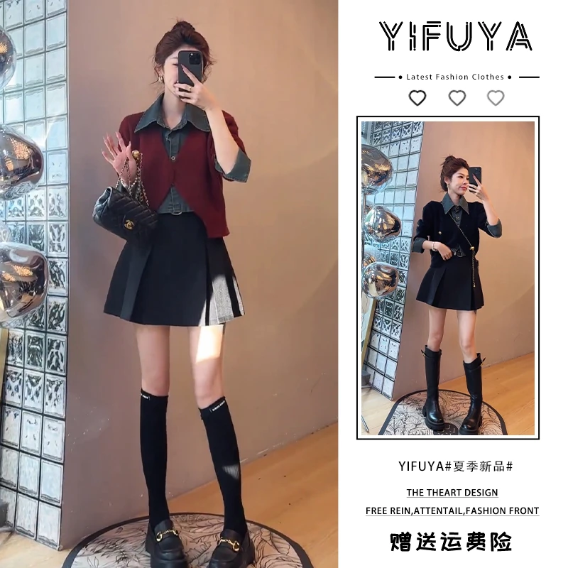 时尚V领拼接牛仔POPO领假两件针织毛衣+高腰显瘦A字工字褶半身裙