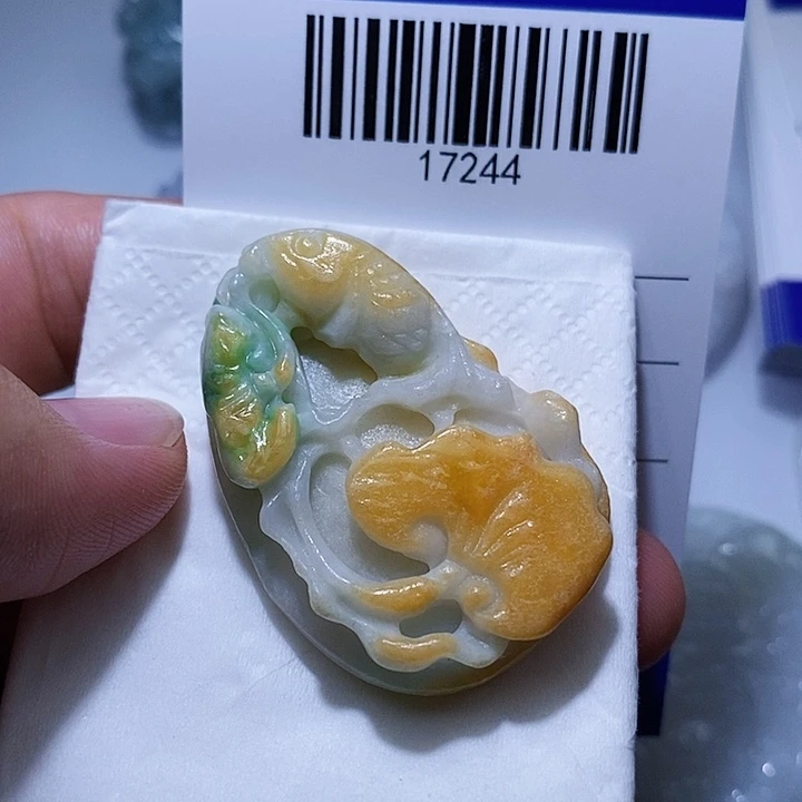 翡翠未镶嵌颈饰天光墟翡翠市场现金代购