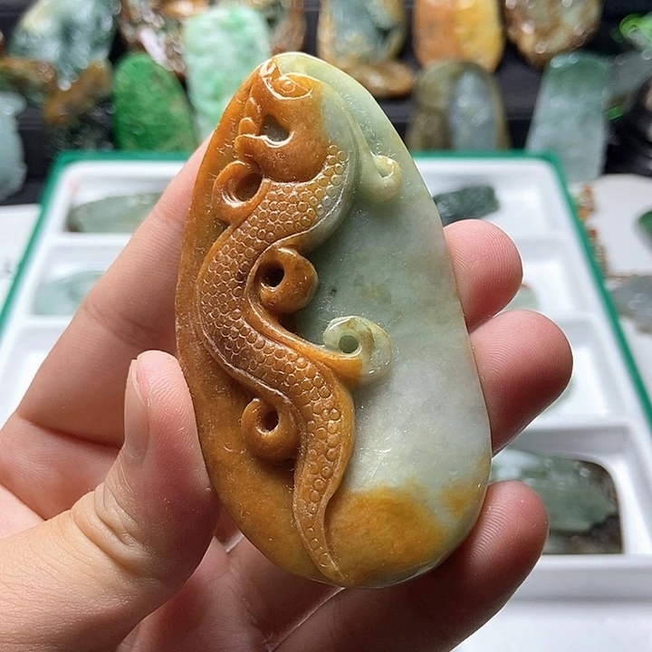 颈饰未镶嵌翡翠翡翠a货