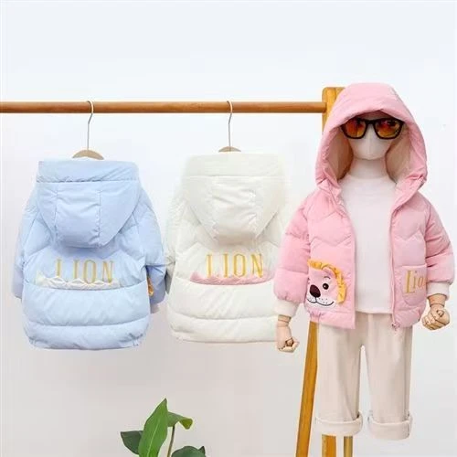反季儿童加厚羽绒外套新款小狮子