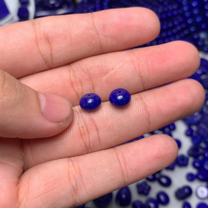 青金石未镶嵌一对8mm隔片