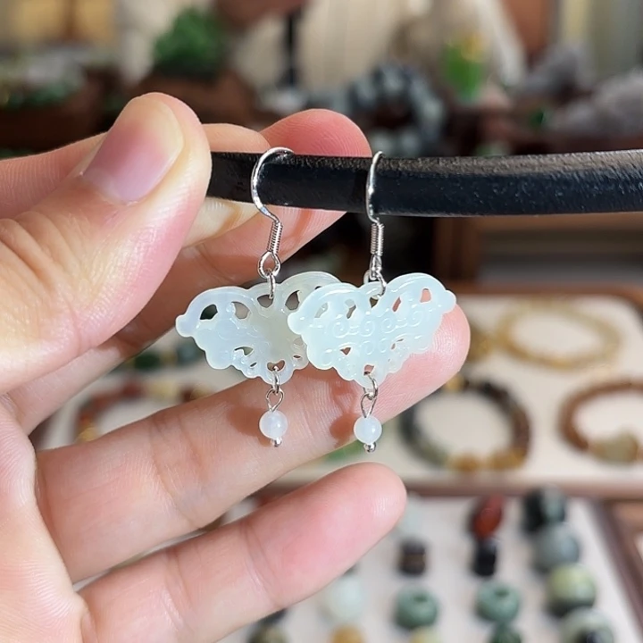 和田玉（白玉）未镶嵌耳饰