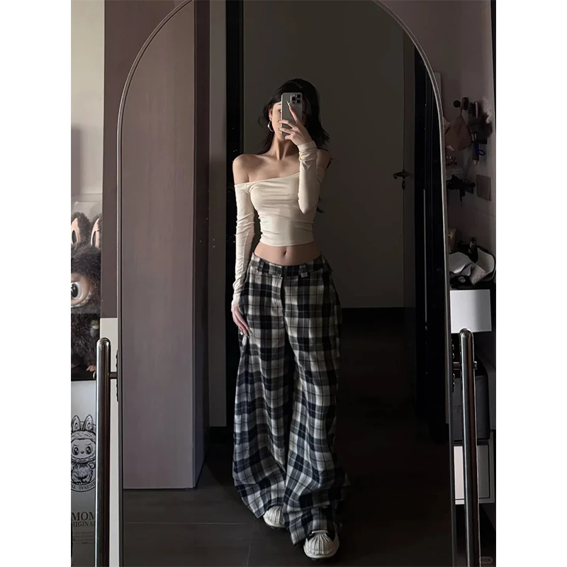 2025秋季新款一字肩长袖露肩上衣设计感格纹阔腿拖地长裤两件套装