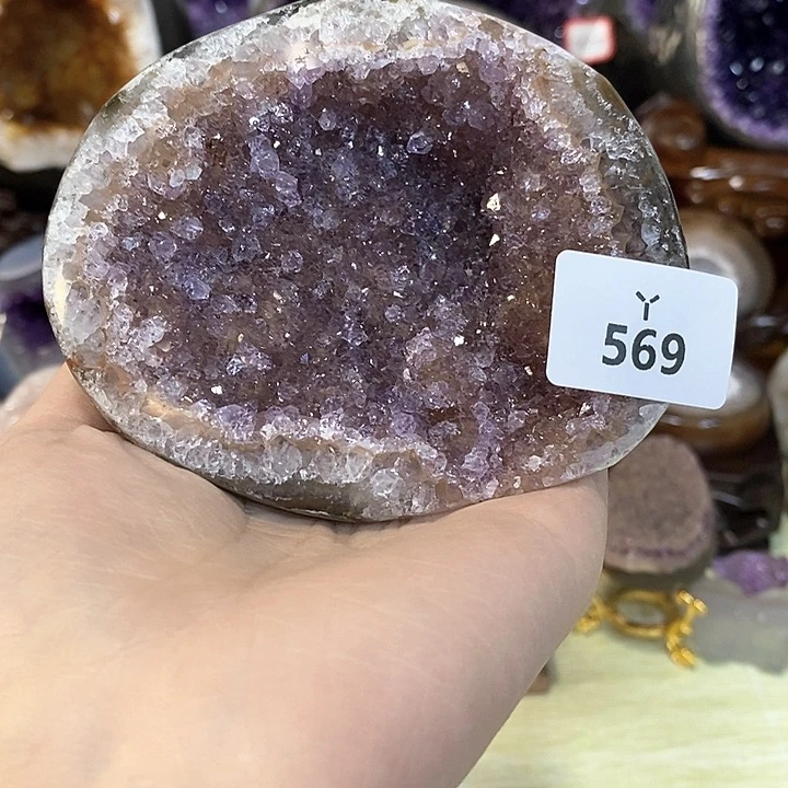 未镶嵌水晶大型摆件（非配饰）