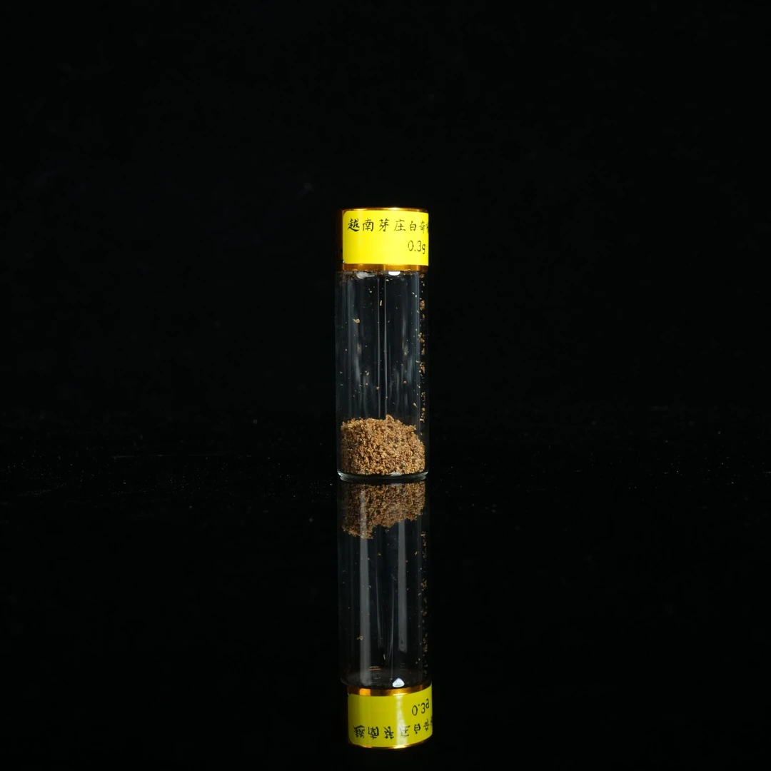 DY-C1670 越南芽庄白奇楠沉水粉 / 0.3g